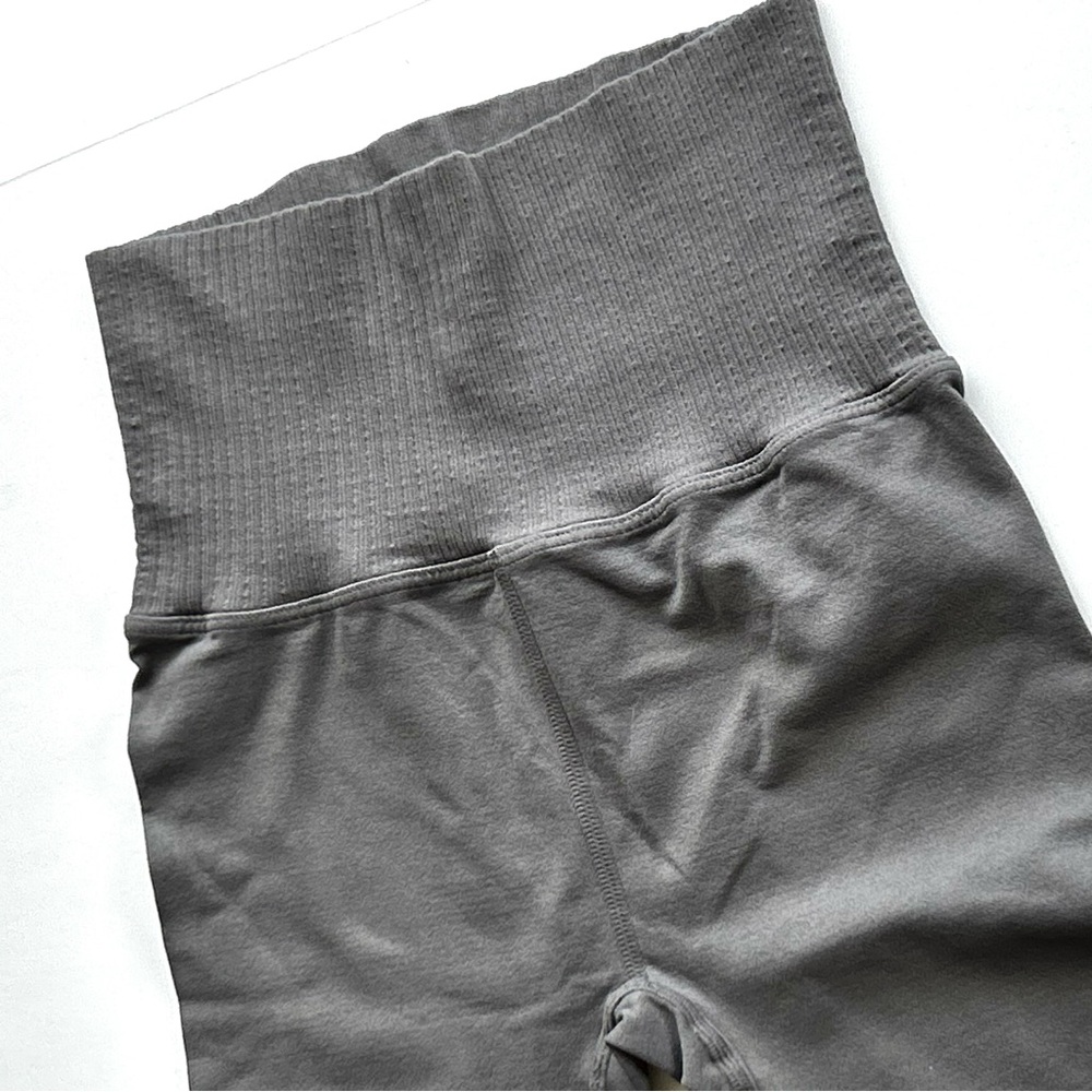 🍒NWOT Free People Movement Good Karma Leggings. Dark Gray. Size: XS/S - Picture 5 of 9